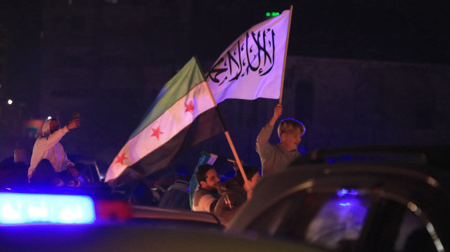 Ahmed Şara’nın Cumhurbaşkanı ilan edilmesi Suriye’de coşkuyla kutlandı