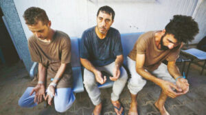 25 bin Filistinli hapiste tutuluyor