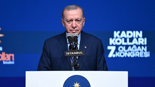 Cumhurbaşkanı Erdoğan: Cinsiyetsizleştirme sinsiliği altında bir cinnete doğru evrilmeye başladı