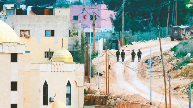 İşgalciler 180 evi yıktı 380 kişiyi tutukladı: Cenin’den tehcir