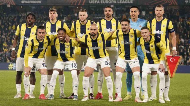 UEFA’dan Fenerbahçe’ye ceza! 3 ayrı sebep sunuldu