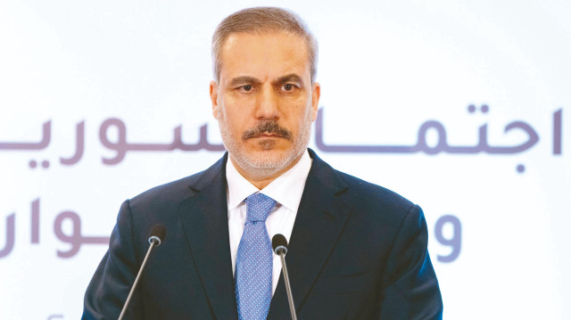 Bakan Fidan İngiliz bakanla görüştü