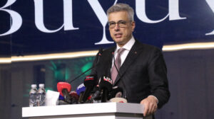 Bakan Memişoğlu’ndan eczacılar için yapılan düzenlemeye ilişkin paylaşım: Hedef sağlıklı Türkiye Yüzyılı