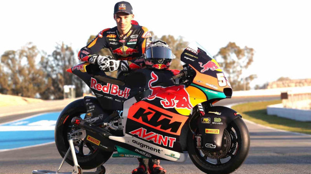 Deniz Öncü sezonun ilk yarışına çıktı