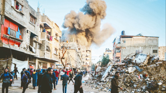 İsrail ve ABD dört koldan saldırıyor