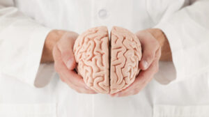 Beyin sağlığını korumanın yolları: Hangi besinler zihni güçlendiriyor? Uzmanından tavsiyeler