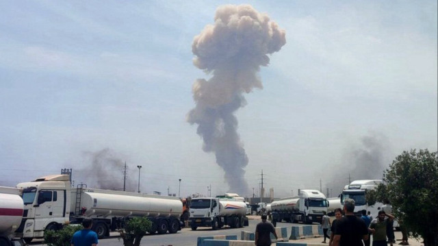 İran patlama yaşanan limanı devre dışı bıraktı