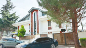 O villanın kirası 450 bin lira