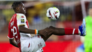 Aslan’ın yeni hedefi Singo