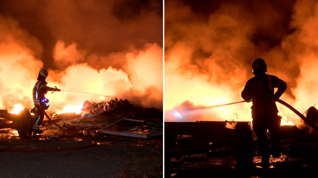 Eyüpsultan’da lastik deposu alev alev yandı