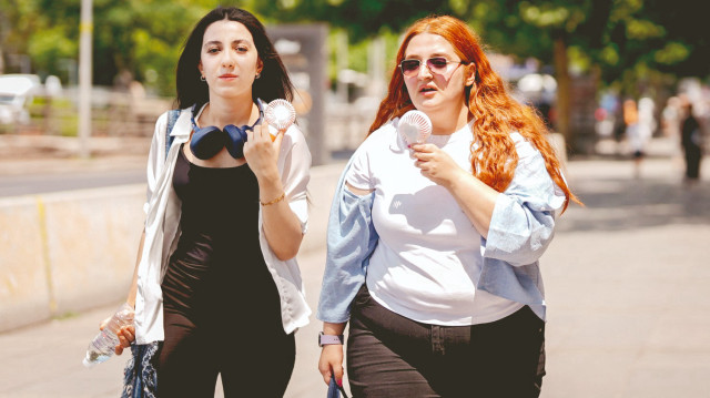 Güneş kremsiz dışarı çıkmayın