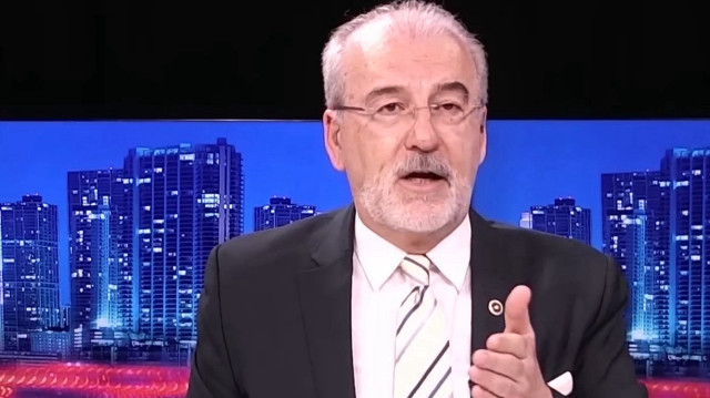 Hulki Cevizoğlu’ndan CHP’deki taht savaşına dikkat çeken yorum: 100 yıllık varoluş mücadelesi…