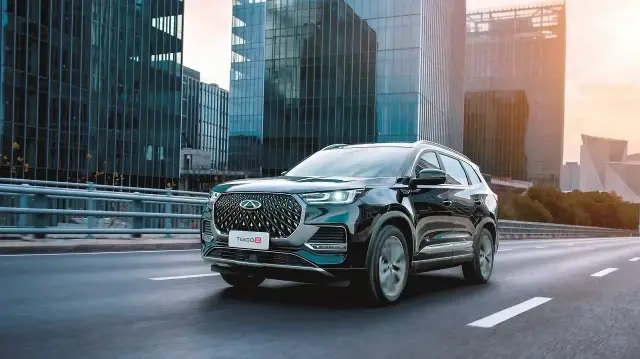 Çinli markalar gümrüğü aştı