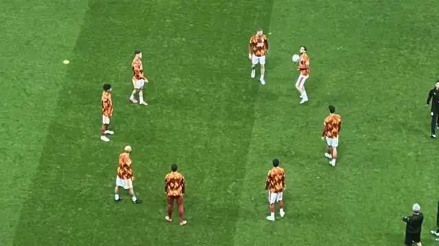 Galatasaraylı yıldızdan derbi öncesi Okan Buruk’a tepki: Isınmaya çıkmadı