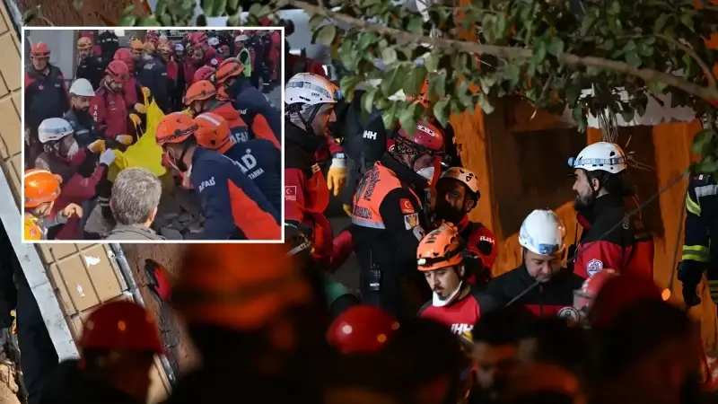 Gebze’de çöken binada anne ve babanın da cansız bedenine ulaşıldı