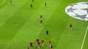 Liverpool maçı öncesi yıldız oyuncudan flaş tavır: Isınmaya çıkmadı!