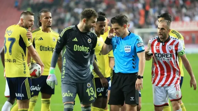 Samsunspor-Fenerbahçe maçının tartışmalı pozisyonları için eski hakemler ne dedi? UEFA’nın yorumu ortaya çıktı