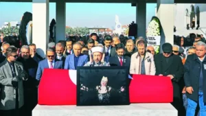 Abacı dualarla uğurlandı