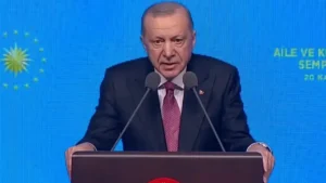 Cumhurbaşkanı Erdoğan nüfus artış hızına dikkat çekti: “Şu an felaketi yaşıyoruz”