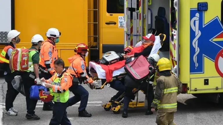 Hong Kong’da sitede çıkan yangında hayatını kaybedenlerin sayısı 55’e yükseldi