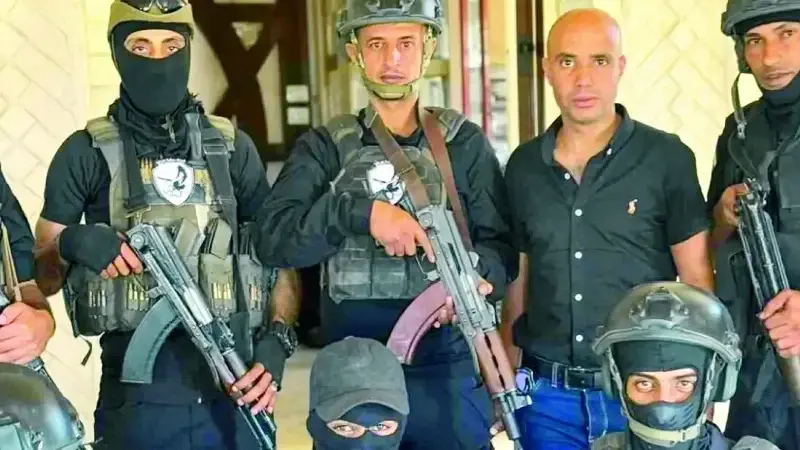 İsrail destekli çeteler Gazze’yi yağmalıyor