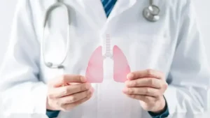 KOAH’tan korunmak için sigara ve pasif içicilikten uzak durulmalı