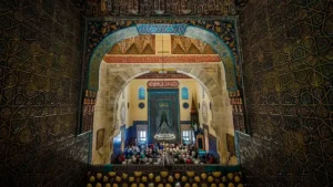 12 Aralık Cuma hutbesi: İnsan kâinatın gözbebeği