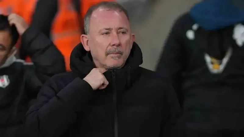 Beşiktaş’ta beklenmedik gelişme! Devre arasında dönüyor