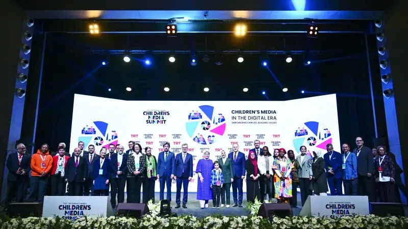 Çocukları dijitalde yalnız bırakamayız