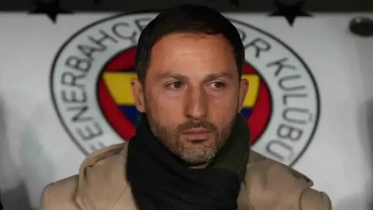 Fenerbahçeli taraftarlardan büyük tepki: “Hocaya bunu nasıl yaparsın!”