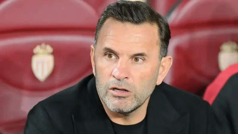 Galatasaray için flaş iddia: Okan Buruk’un yerine adı geçen teknik direktörü canlı yayında açıkladı