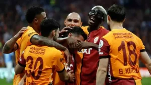 Galatasaray’da ayrılık kararı! Oyuncuya da bildirildi