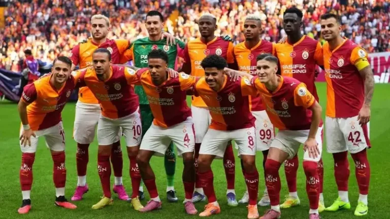 Galatasaraylı taraftarların sabrı taştı: Gönderin şu adamı!
