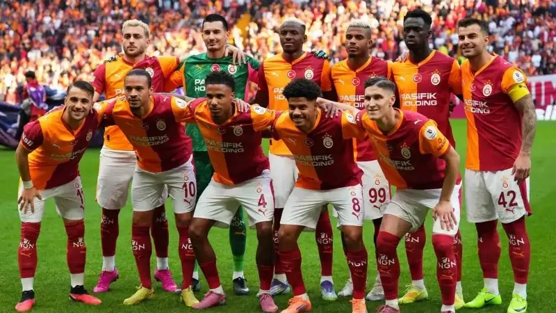 Galatasaraylı yıldız Süper Lig’in ‘çalım’ lideri oldu