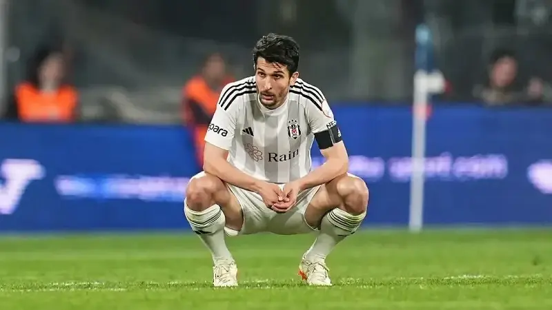 Necip Uysal: 22 yıllık kariyerim 5 dakikada sona erdi