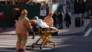 New York’ta çıkan yangında 4 kişi yaralandı