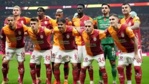 Okan Buruk derbi sonrası vazgeçti! Takımda kalıyor