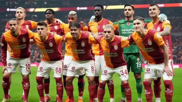 Okan Buruk derbi sonrası vazgeçti! Takımda kalıyor