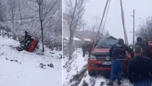 Ordu’da kamyonet karla kaplı yolda şarampole yuvarlandı: Altı kişi yaralandı