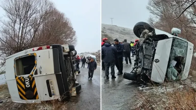Sivas’ta öğrencileri taşıyan servis devrildi: 15 yaralı