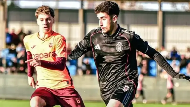 U19 derbisi nefes kesti! Trabzonspor ile Beşiktaş kozlarını paylaştı