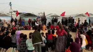 Gazzeli çocuklardan İsrail ablukası altında Ramazan hazırlığı: Bu kez ölüm olmasın