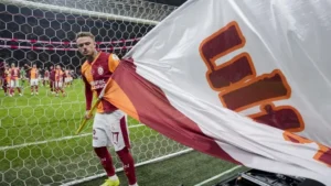 Noa Lang kararını Galatasaray yönetimine bildirdi