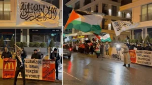 Üsküdar’da mahalle sakinlerinin McDonald’s protestosu sürüyor