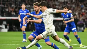 İspanyollar Arda Güler’in bu hareketini konuşuyor: Bernabeu’yu ayağa kaldırdı