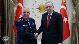 Cumhurbaşkanı Erdoğan’dan emekliye ayrılan Orgeneral Kadıoğlu’na kabul