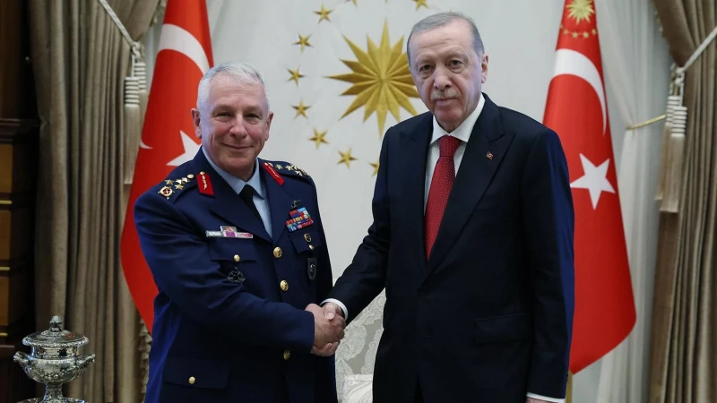 Cumhurbaşkanı Erdoğan’dan emekliye ayrılan Orgeneral Kadıoğlu’na kabul